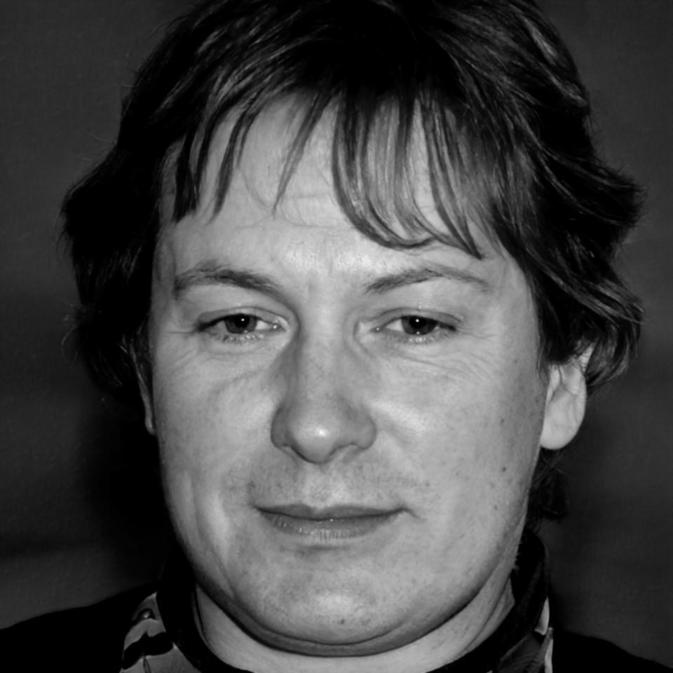 Portrait de Léandre Mousseau, spécialiste en gestion budgétaire personnelle